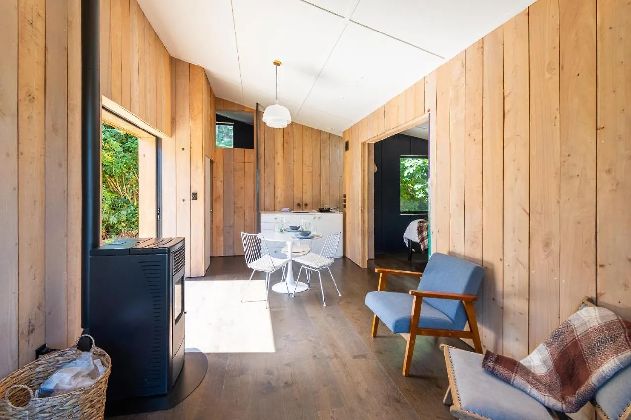 Вилла The Urban Tramping Hut Роторуа Дом отдыха
